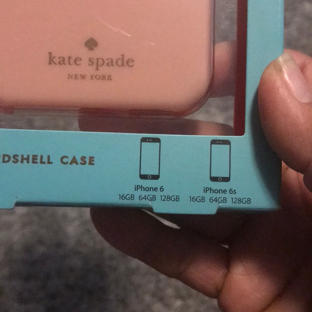 iPhone case - Picture 3 of 3